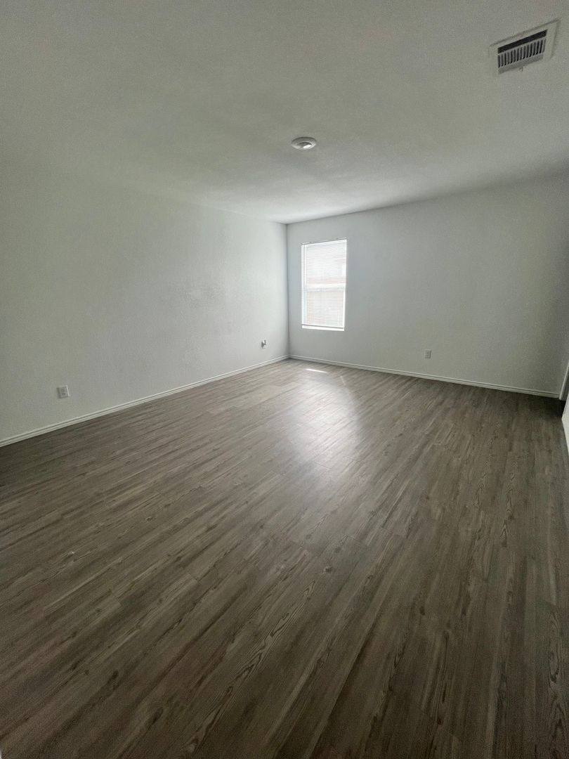 House for rent at 2822 Millikan Dr, San Antonio, TX 78223