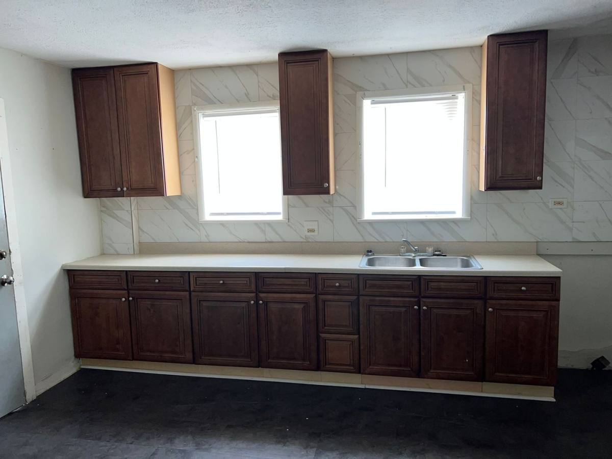 Apartment for rent at 167 Chittenden St, Akron, OH 44306