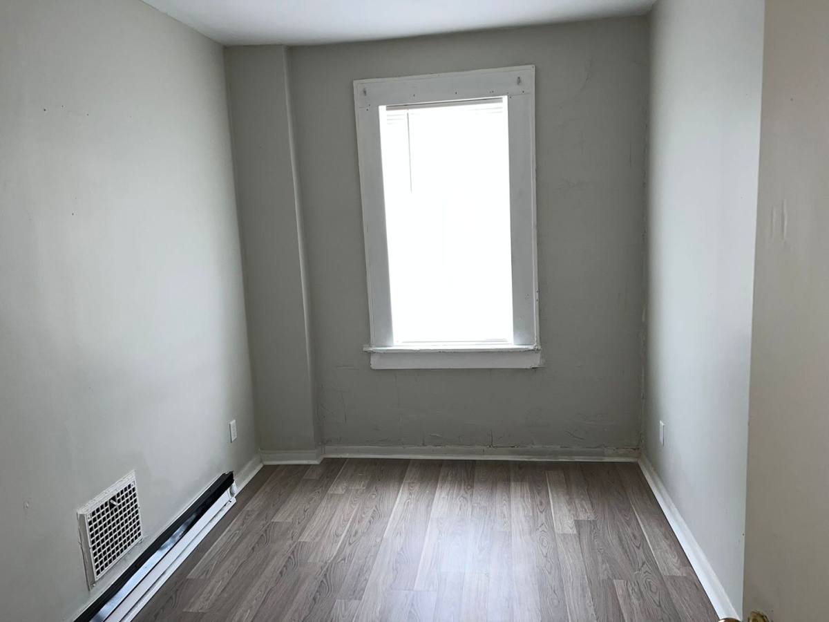 Apartment for rent at 167 Chittenden St, Akron, OH 44306