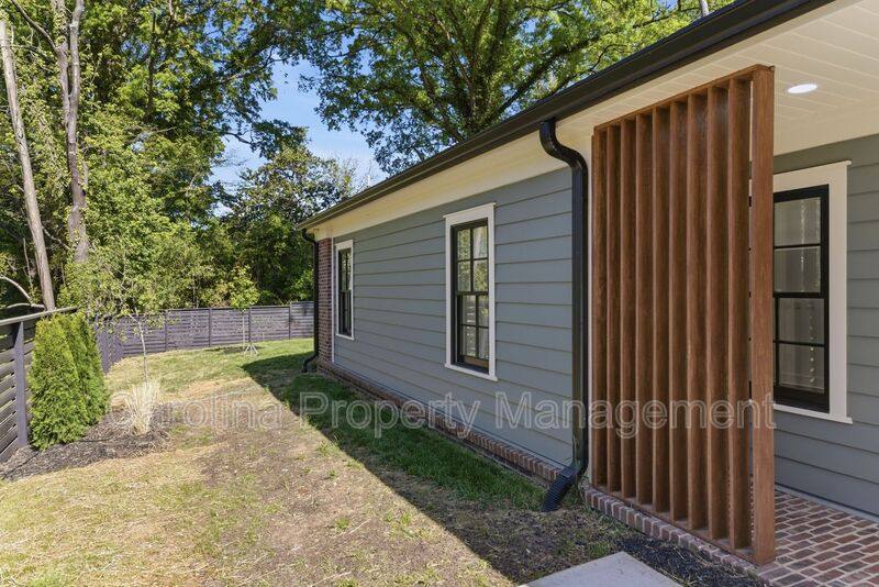 House for rent at 1840 Merriman Ave, Charlotte, NC 28203