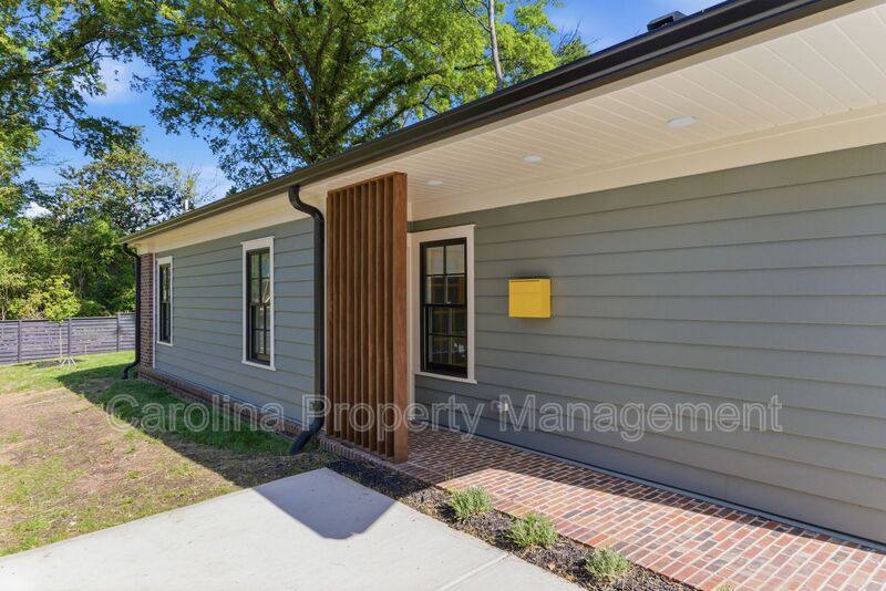 House for rent at 1840 Merriman Ave, Charlotte, NC 28203