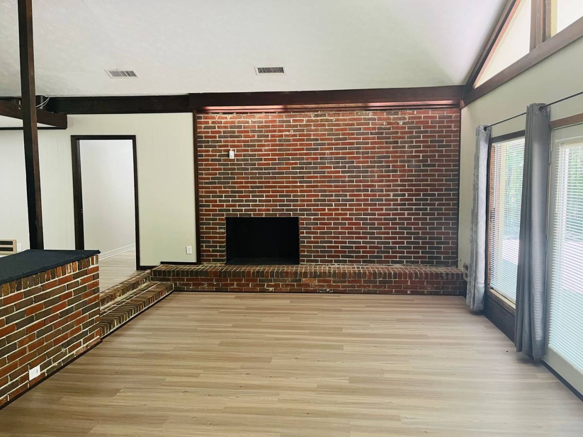 House for rent at 163 Old Norton Rd, Fayetteville, GA 30215