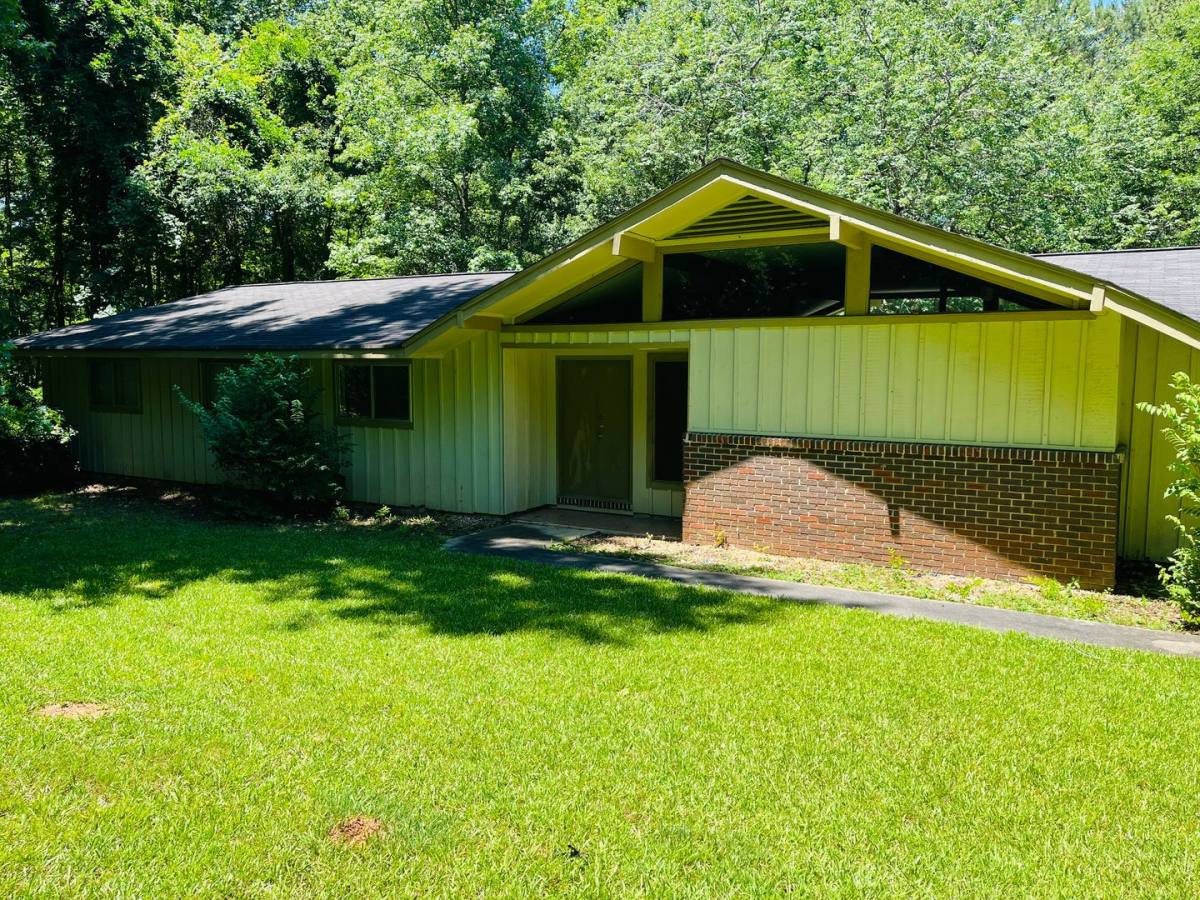 House for rent at 163 Old Norton Rd, Fayetteville, GA 30215