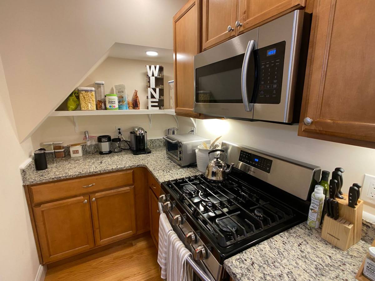 Apartment for rent at 66 Temple St #1, Somerville, MA 02145