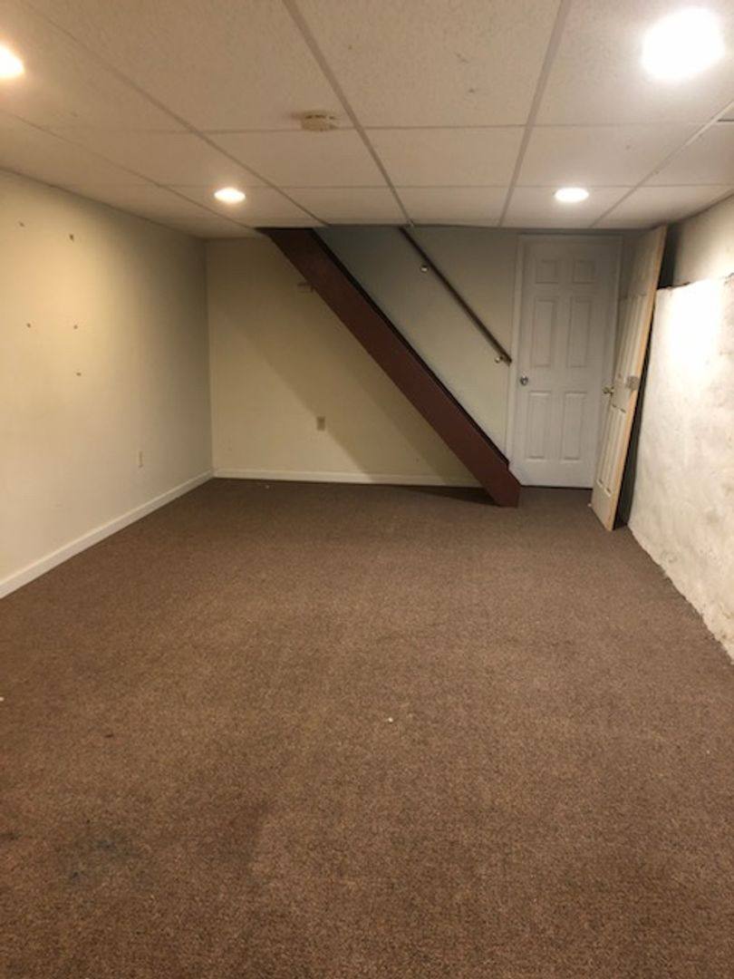 Apartment for rent at 404 Locust St, Columbia, PA 17512