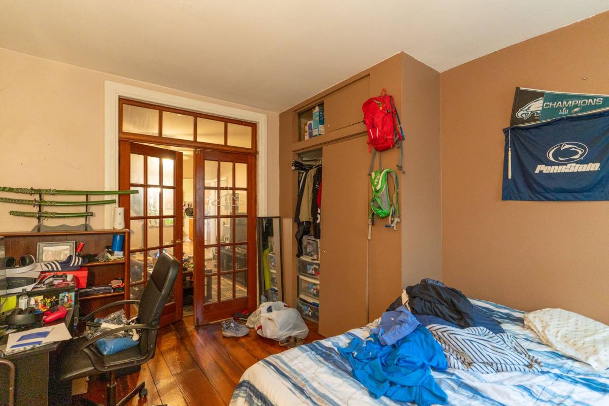 Apartment for rent at 318 Manton St, Philadelphia, PA 19147