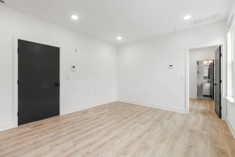 Apartment for rent at 943 Washington Ave #402, Philadelphia, PA 19147