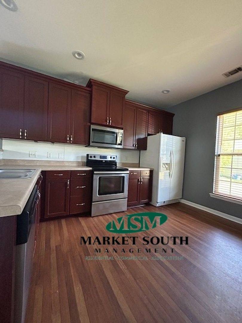 House for rent at 46 Twin Oaks Place, Port Wentworth, GA 31407