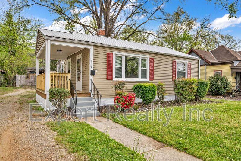 House for rent at 7119 1st Ave S, Birmingham, AL 35206