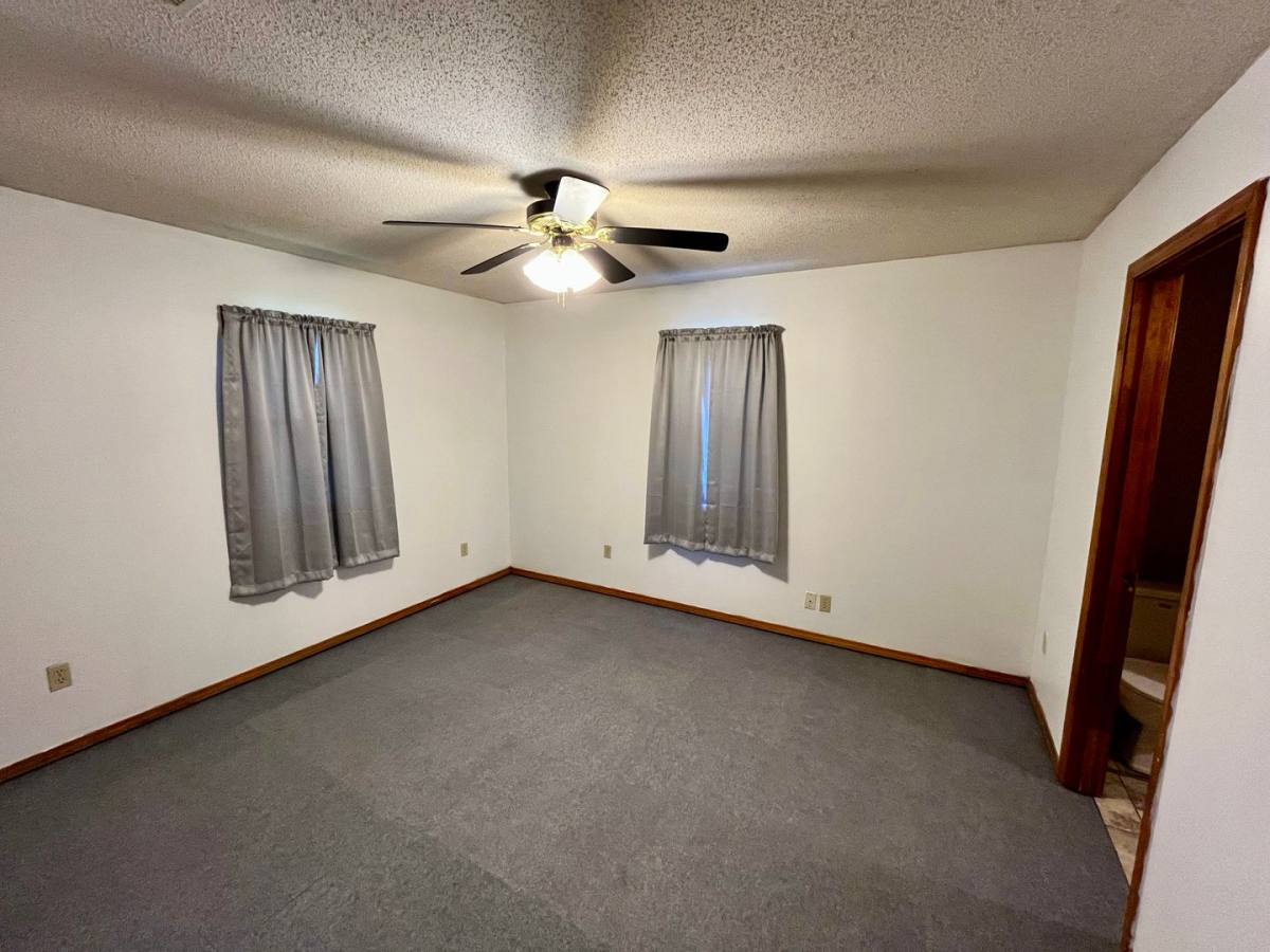 House for rent at 904 Springfield Rd, Owensville, MO 65066