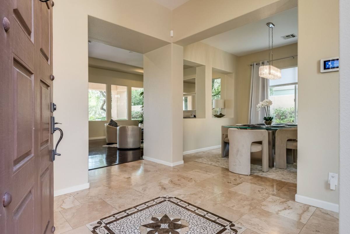 House for rent at 2854 Dove Run Creek Dr, Las Vegas, NV 89135