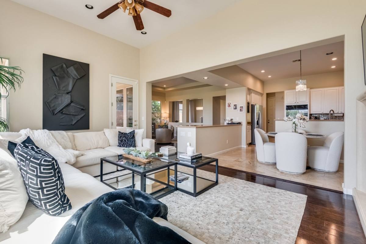 House for rent at 2854 Dove Run Creek Dr, Las Vegas, NV 89135