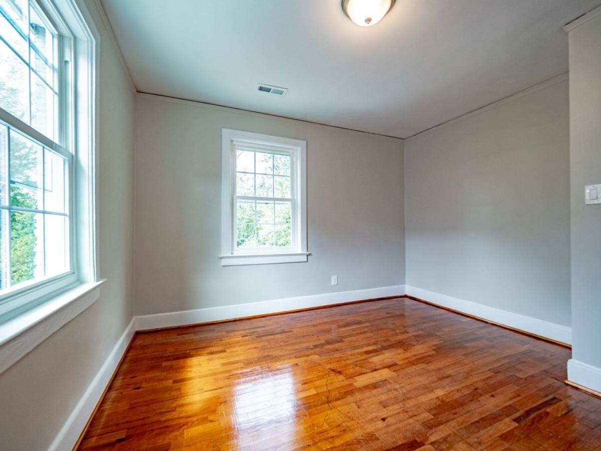 Apartment for rent at 124 Haynsworth St, Sumter, SC 29150