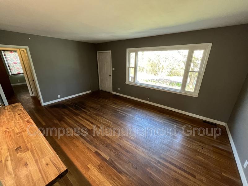 House for rent at 2911 Davis St SE, Knoxville, TN 37920
