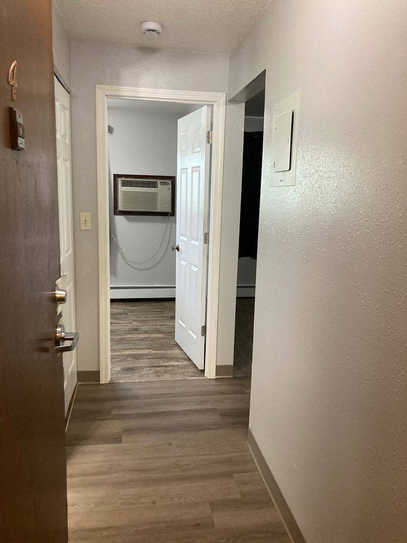 Apartment for rent at 406 17th St NW, Mandan, ND 58554