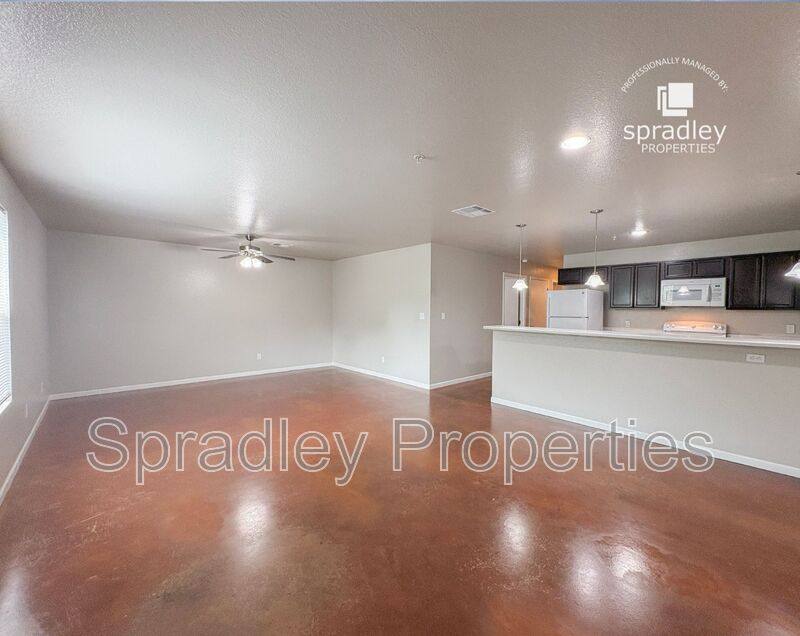 Apartment for rent at 255 E 5th Ave #111, Belton, TX 76513