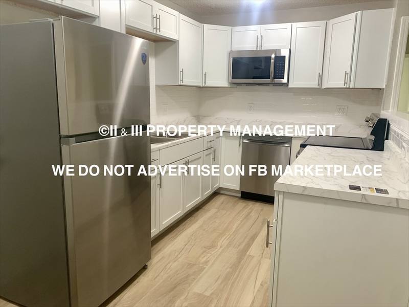 House for rent at 3013 S Mason Ave, Independence, MO 64052