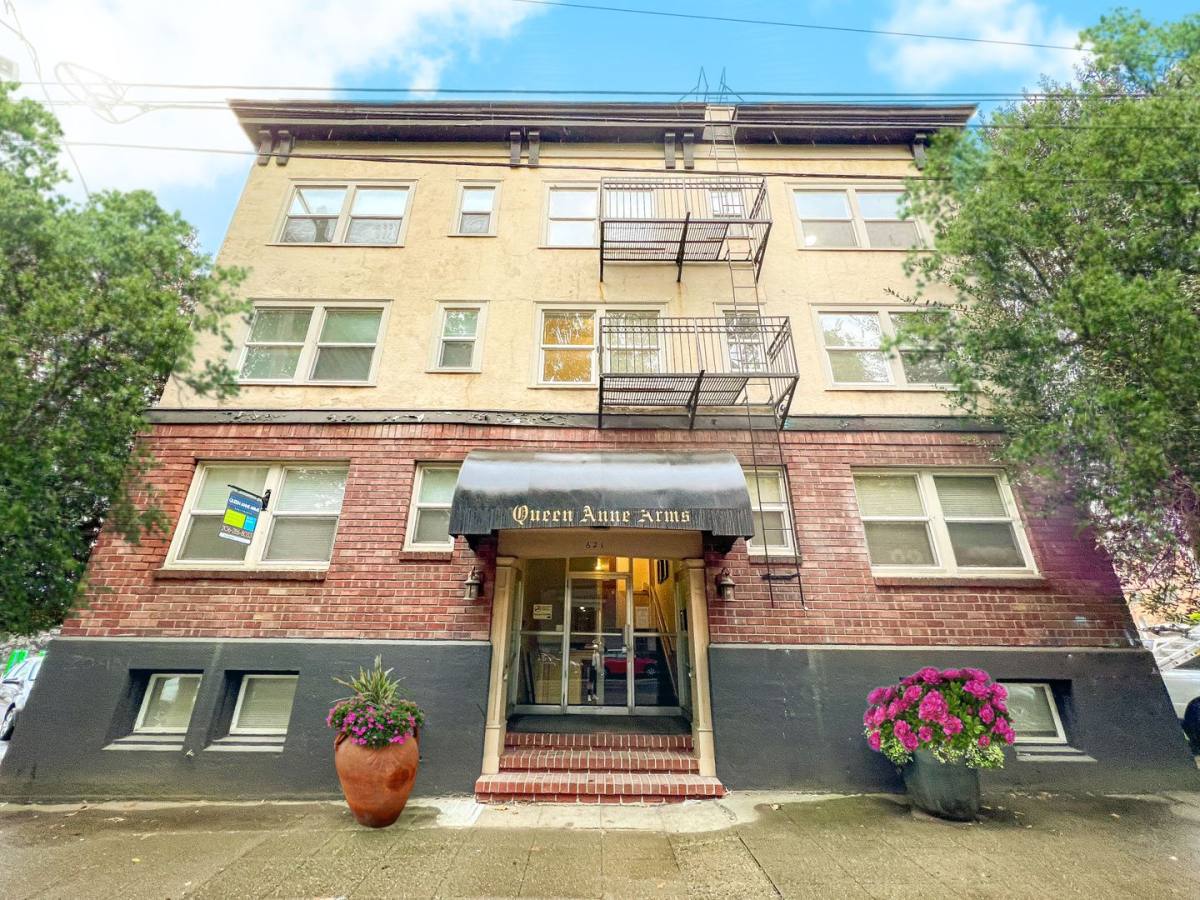 Apartment for rent at 621 1st Ave W, Seattle, WA 98119