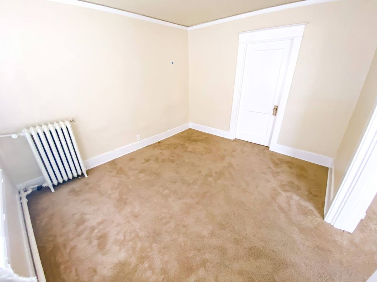 Apartment for rent at 621 1st Ave W, Seattle, WA 98119