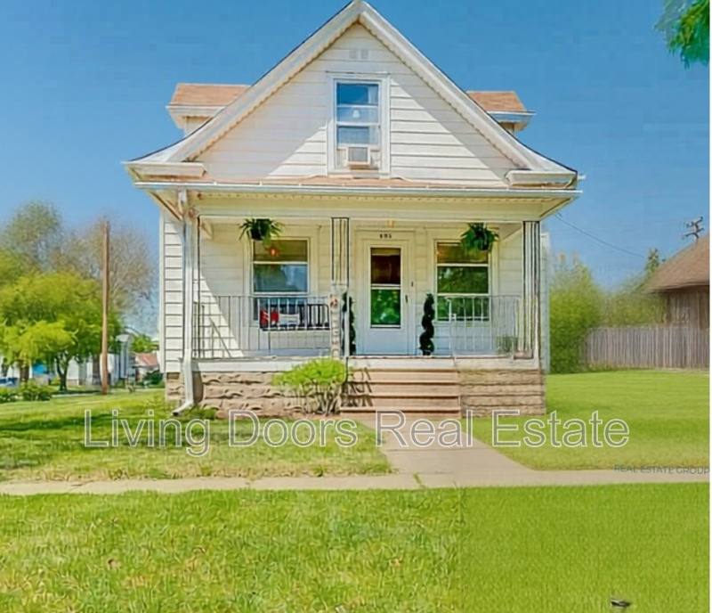 House for rent at 602 C St, Lincoln, NE 68502