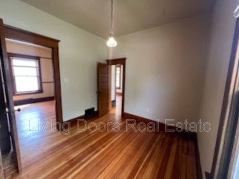 House for rent at 602 C St, Lincoln, NE 68502