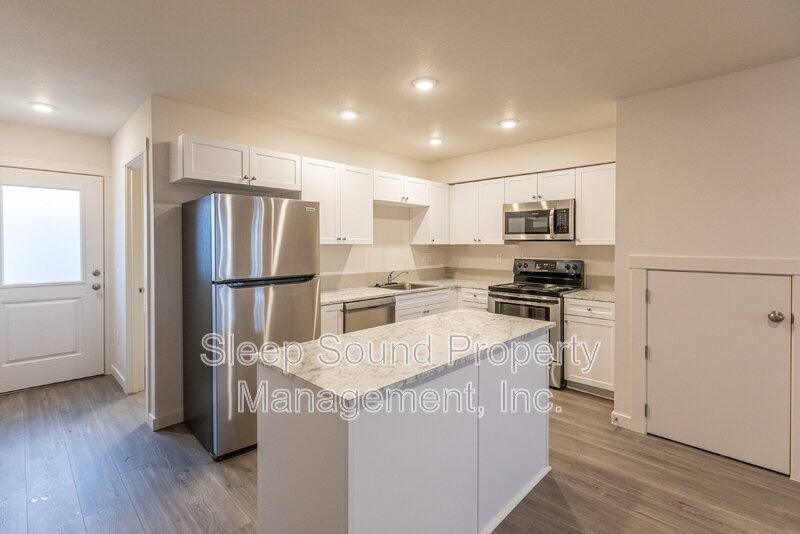 Apartment for rent at 101 N 7th Ave #D, Cornelius, OR 97113