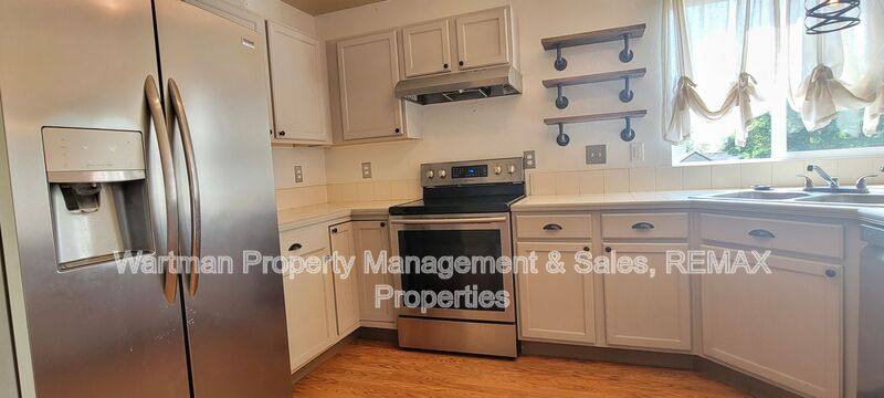 House for rent at 3241 Viero Dr, Colorado Springs, CO 80916