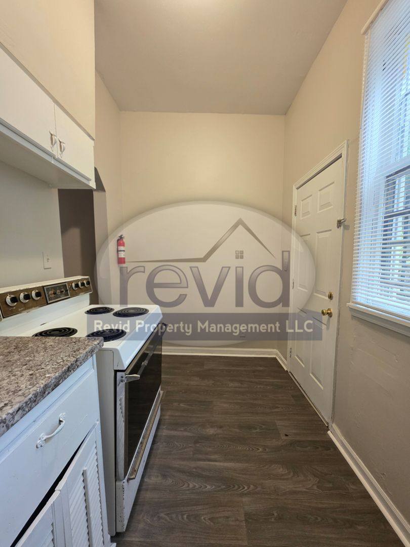 Apartment for rent at 85 Evergreen, Memphis, TN 38104