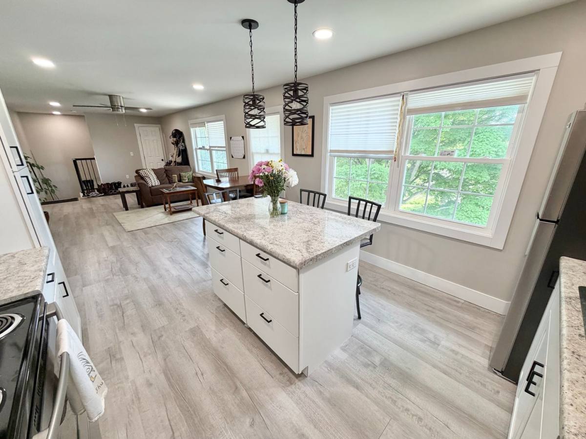Apartment for rent at 127 Station Rd, South Hero, VT 05486