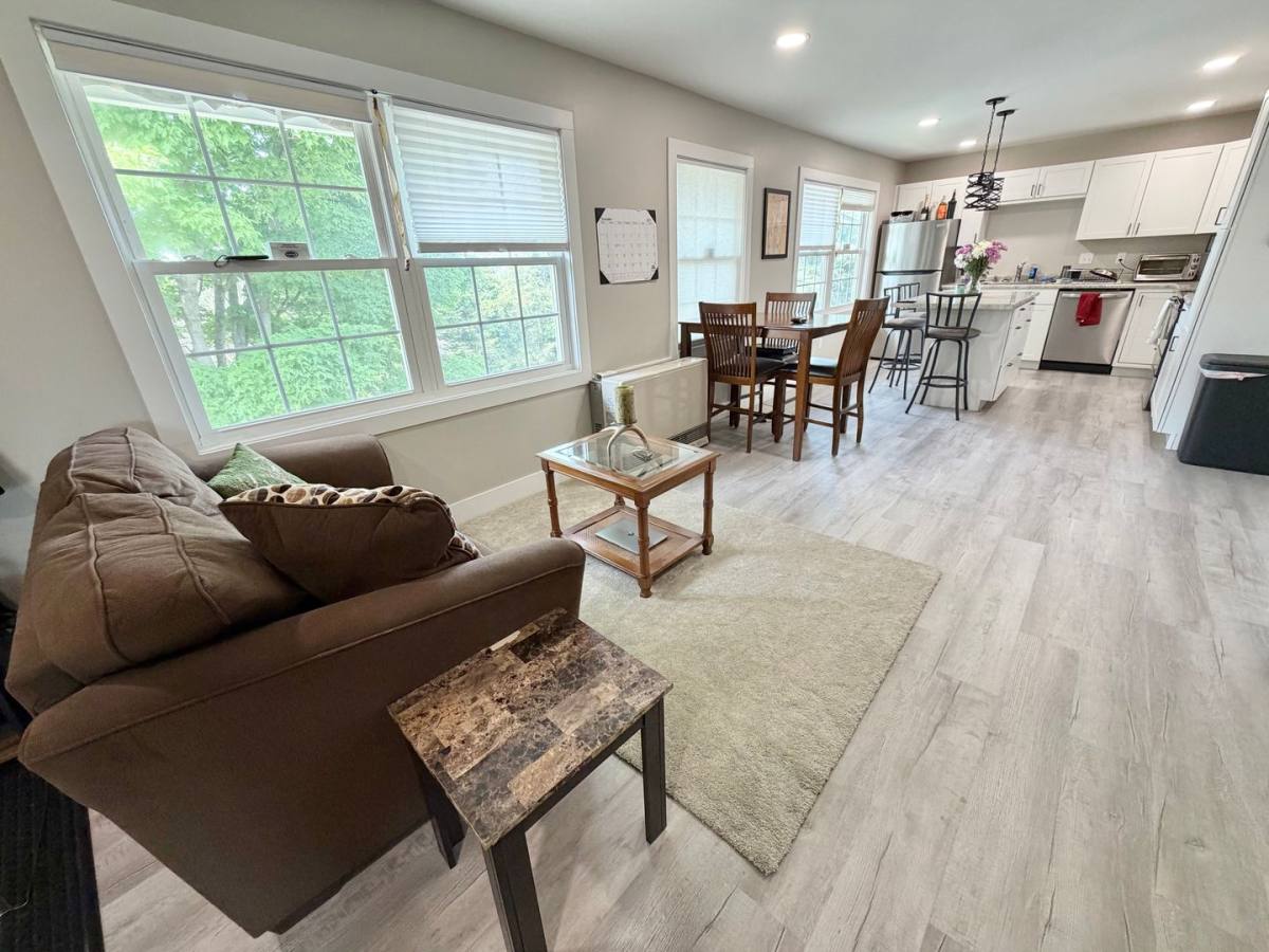Apartment for rent at 127 Station Rd, South Hero, VT 05486