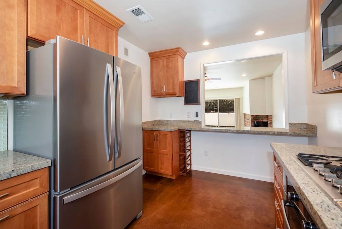 Apartment for rent at 772 Terni Lane, Santa Barbara, CA 93105