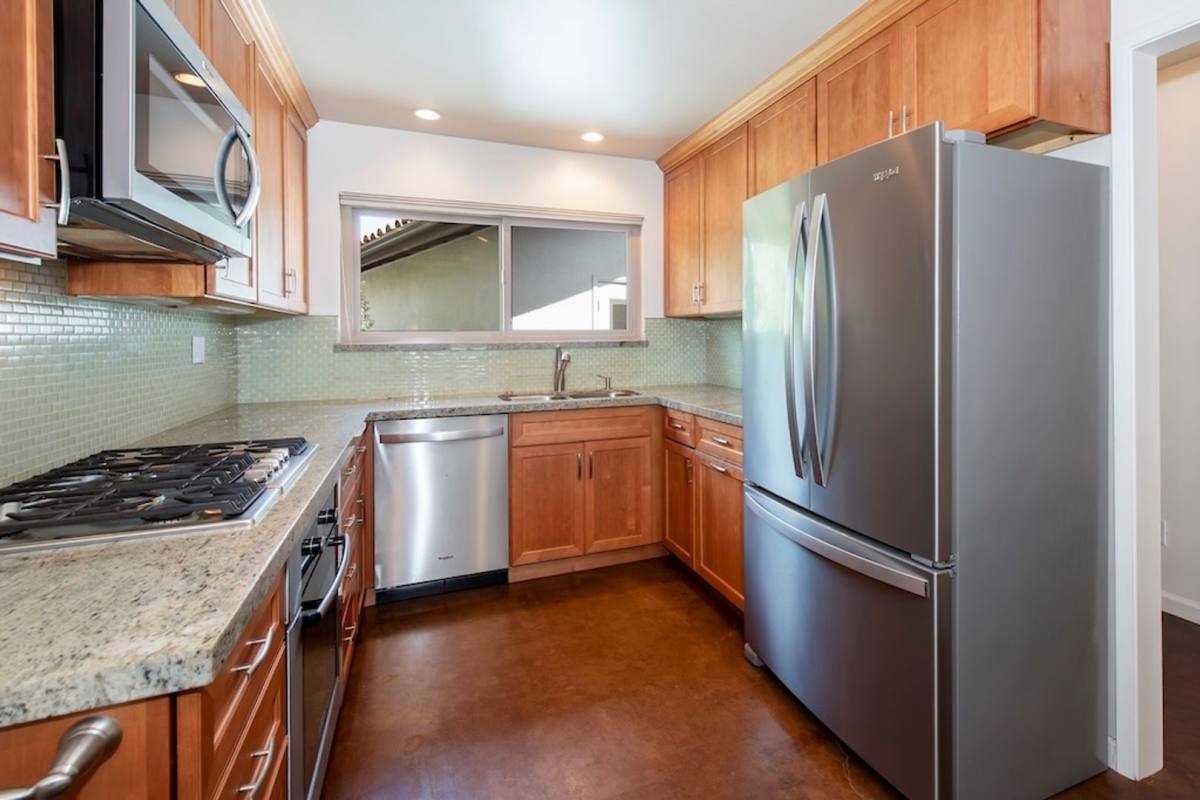 Apartment for rent at 772 Terni Lane, Santa Barbara, CA 93105
