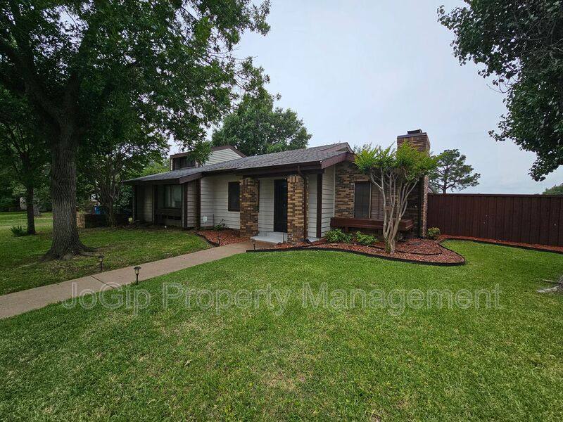 House for rent at 602 Prairie Dell St, Lewisville, TX 75067