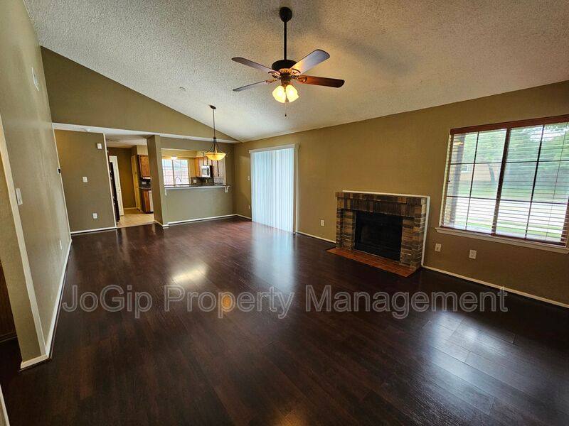 House for rent at 602 Prairie Dell St, Lewisville, TX 75067