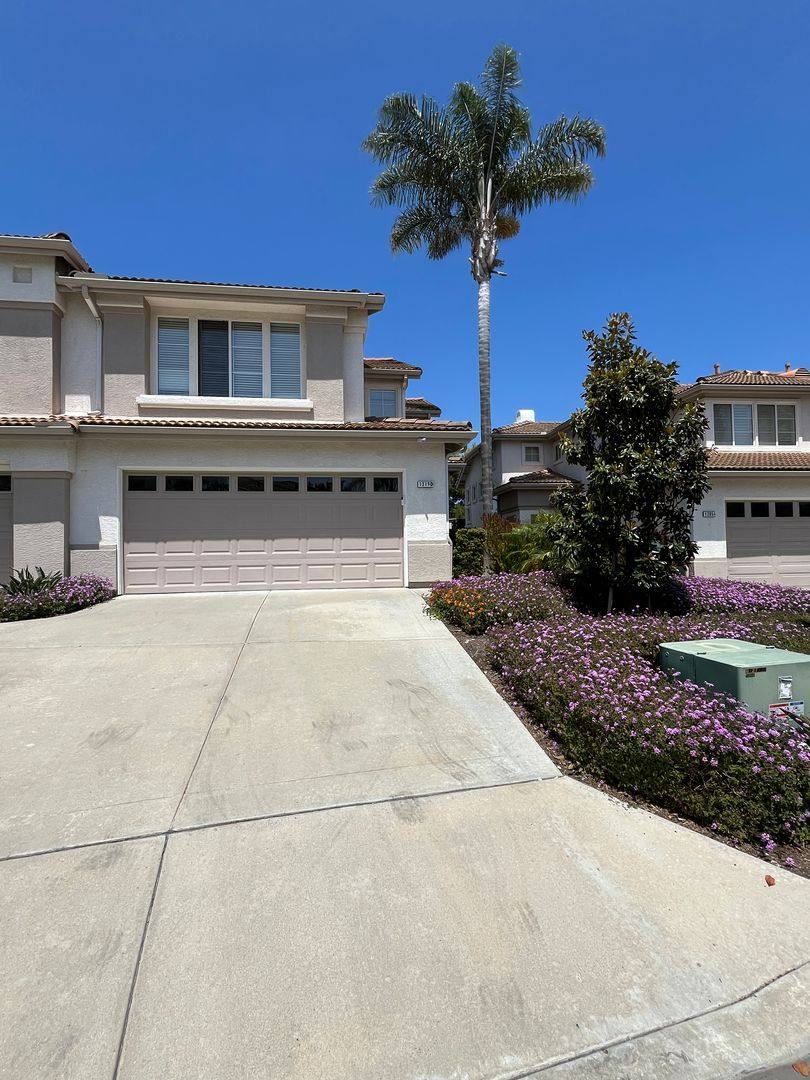 Townhouse for rent at 1215 Natoma Way, Oceanside, CA 92057
