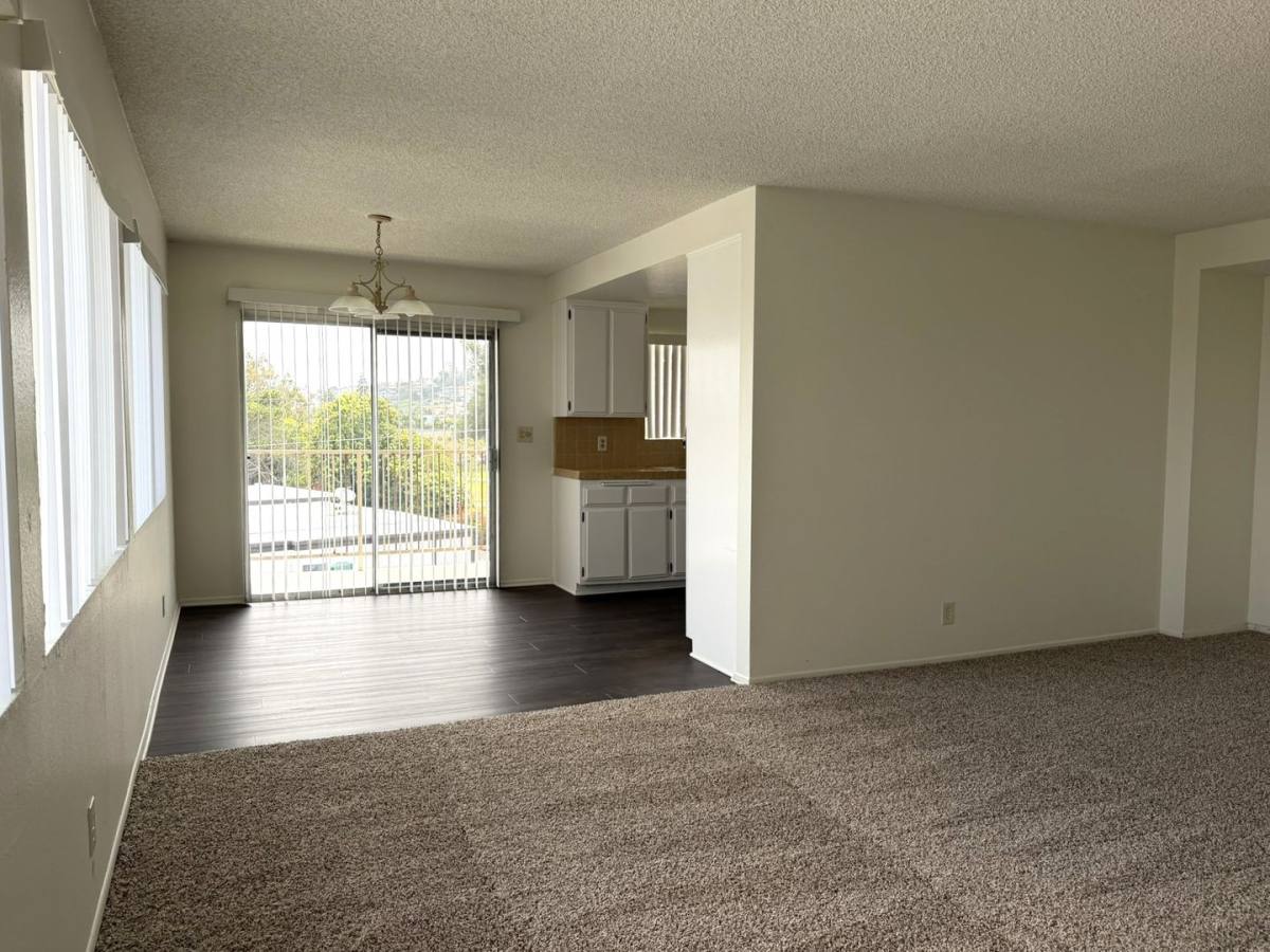 Apartment for rent at 570 W 24th St, San Pedro, CA 90731