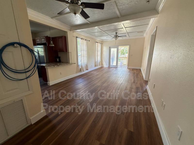 House for rent at 3817 Rilma Ave, Sarasota, FL 34234