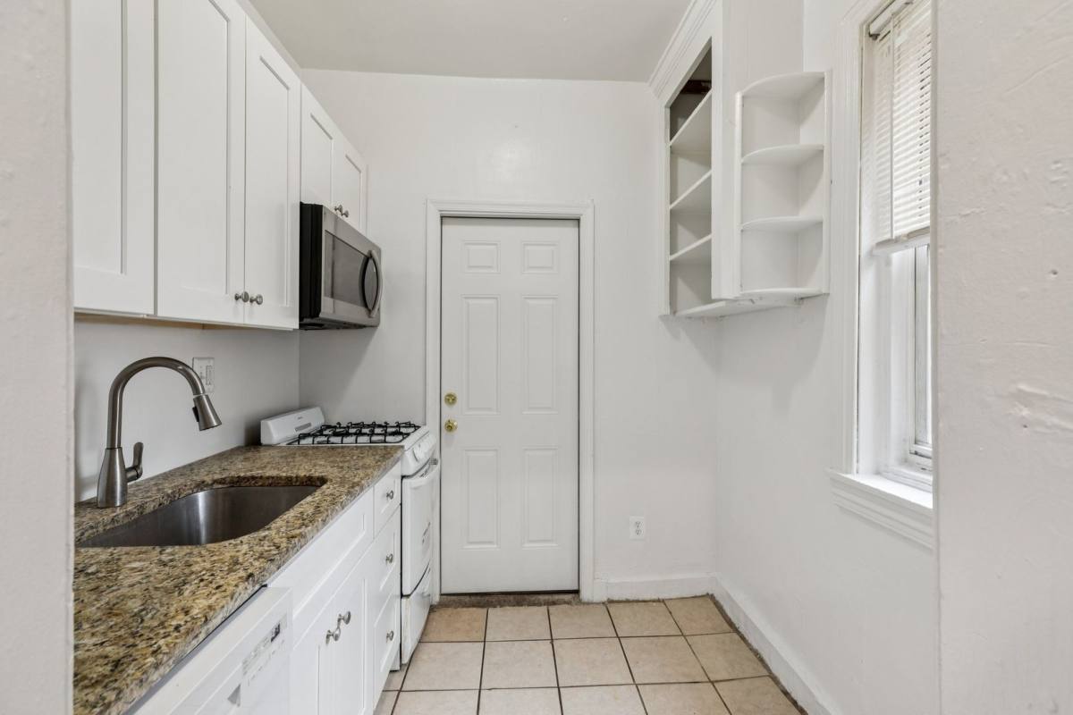 Apartment for rent at 501 N 35th St, Philadelphia, PA 19104