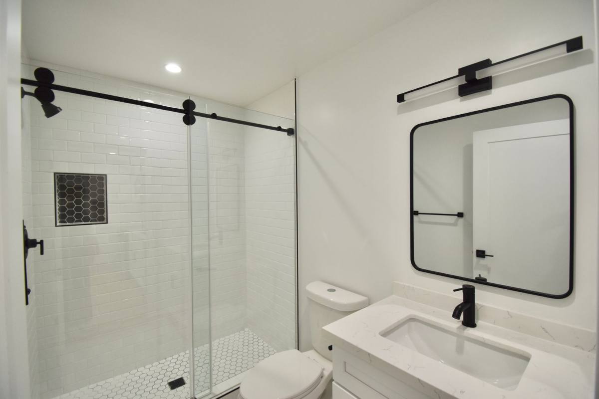 Apartment for rent at 14418 Dickens St, Sherman Oaks, CA 91423