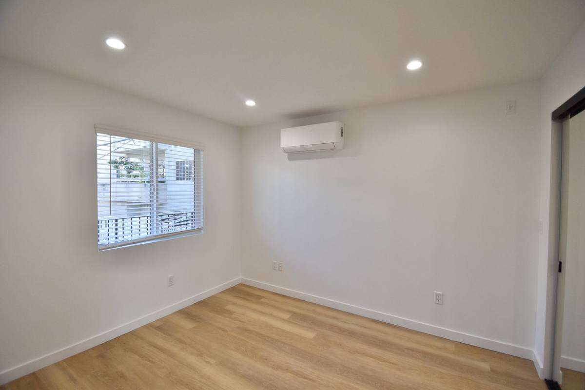 Apartment for rent at 14418 Dickens St, Sherman Oaks, CA 91423