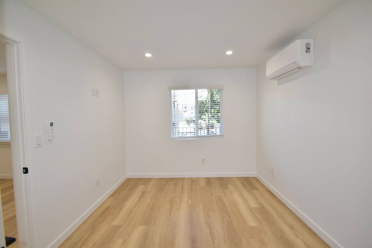Apartment for rent at 14418 Dickens St, Sherman Oaks, CA 91423