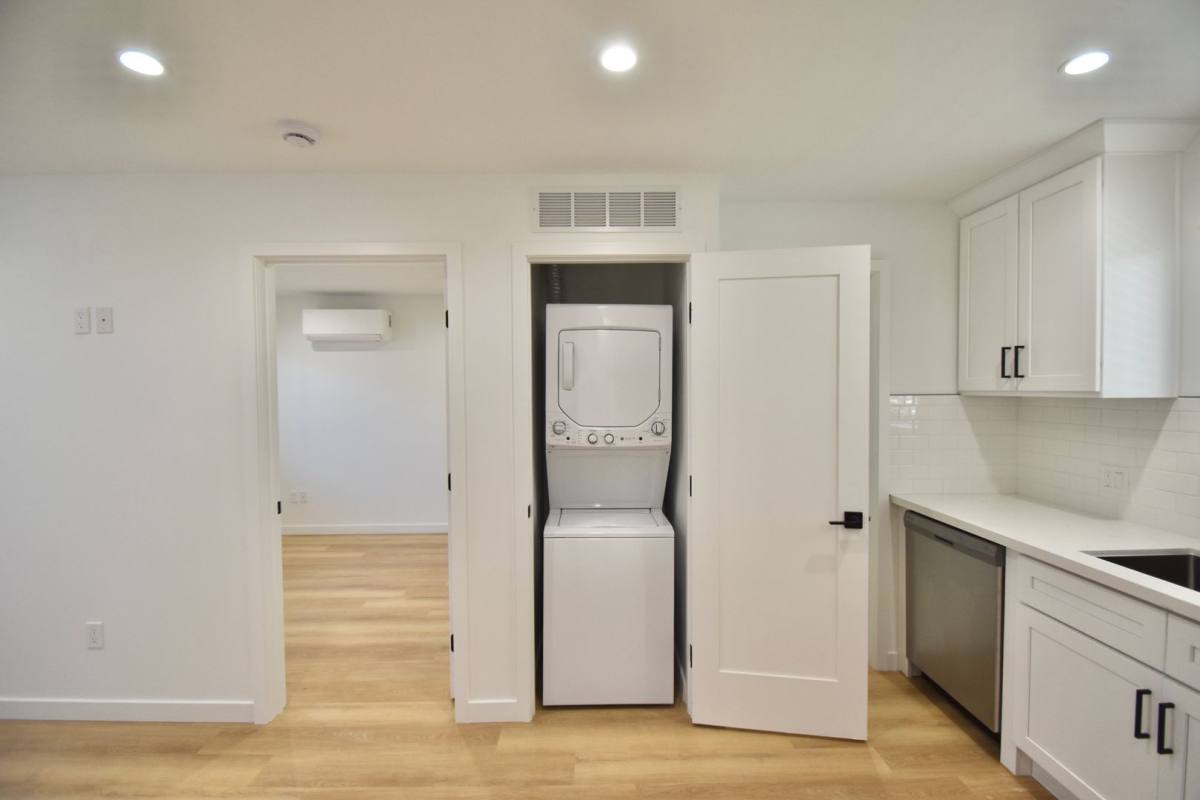 Apartment for rent at 14418 Dickens St, Sherman Oaks, CA 91423