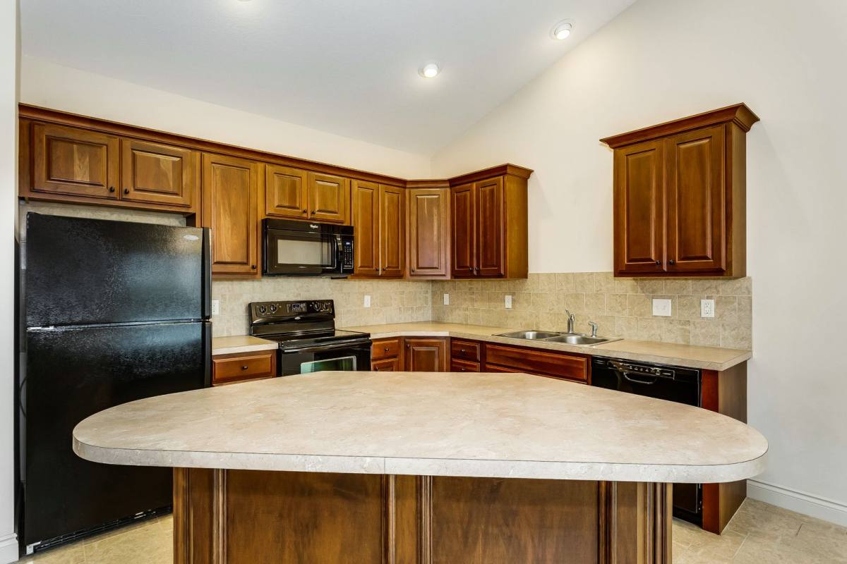 Apartment for rent at 1608-1610 Chapel Hill, Wichita, KS 67206