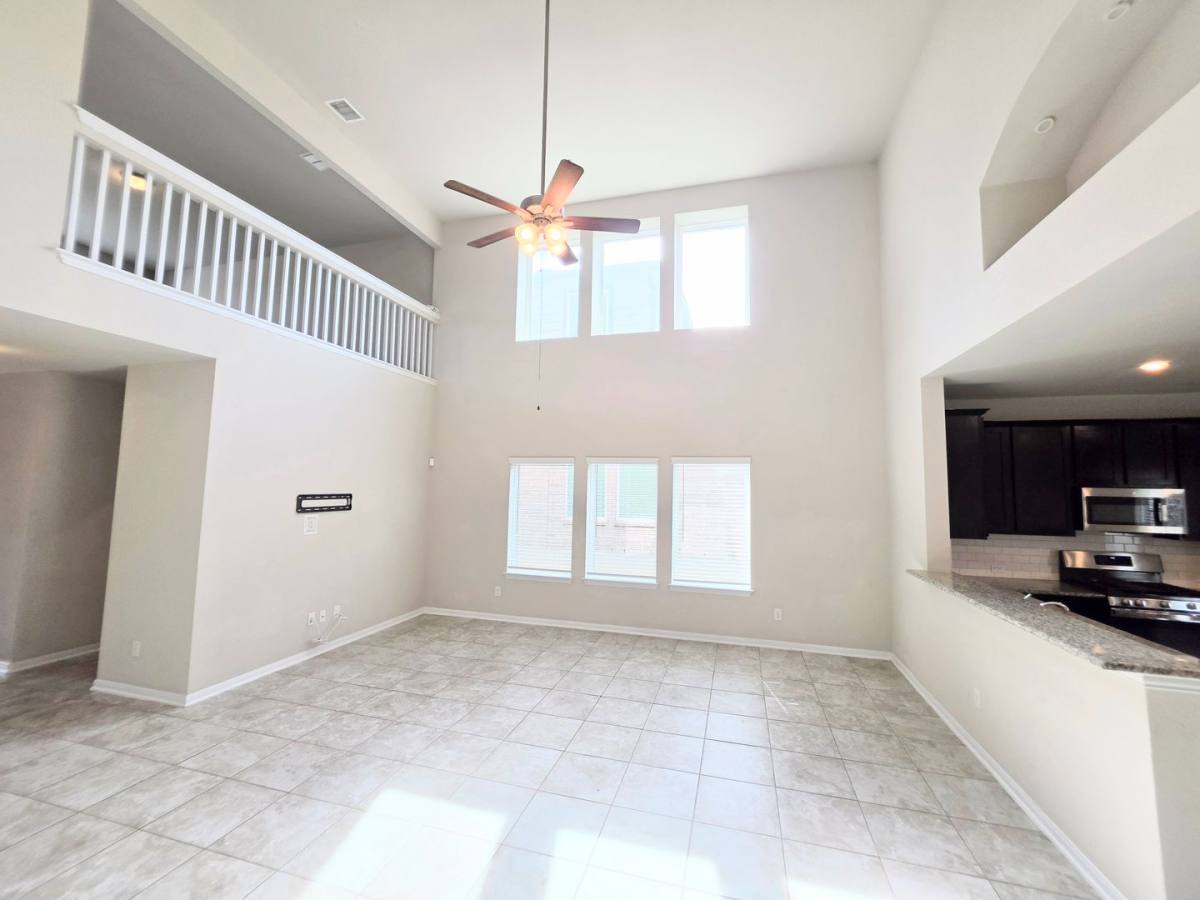 House for rent at 8931 Arundal Garden, Converse, TX 78109