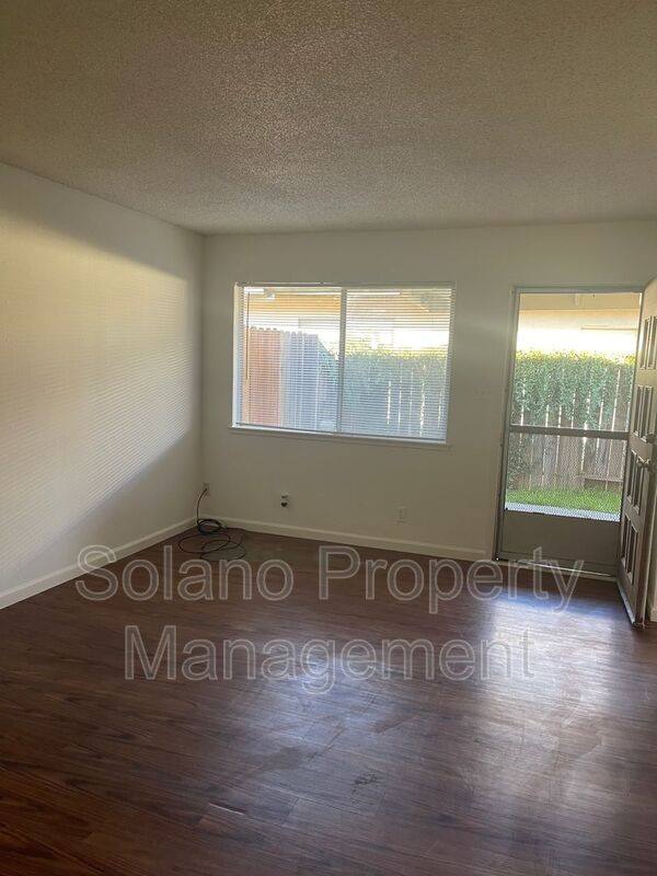 Apartment for rent at 579 Fir St, Vacaville, CA 95688