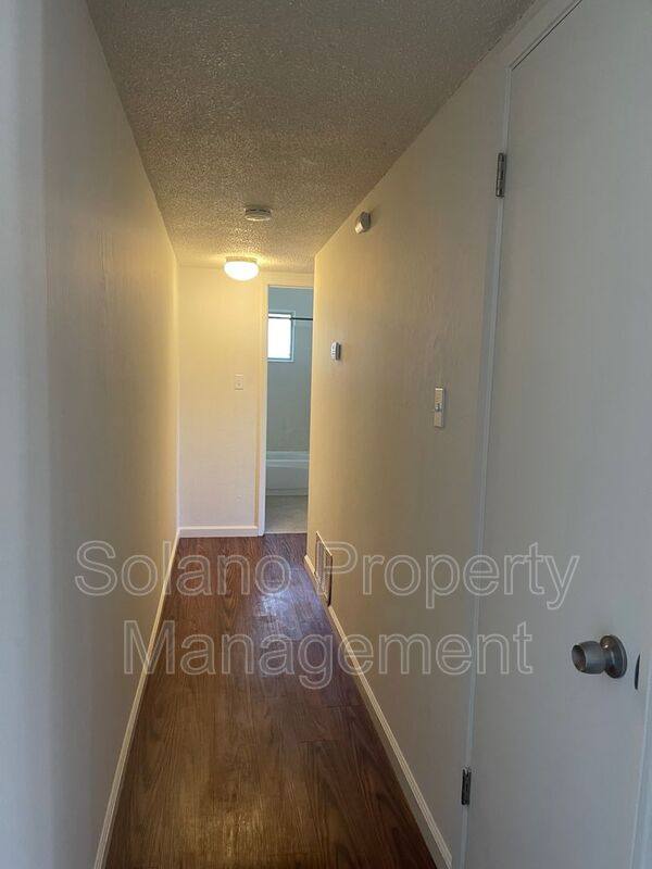 Apartment for rent at 579 Fir St, Vacaville, CA 95688