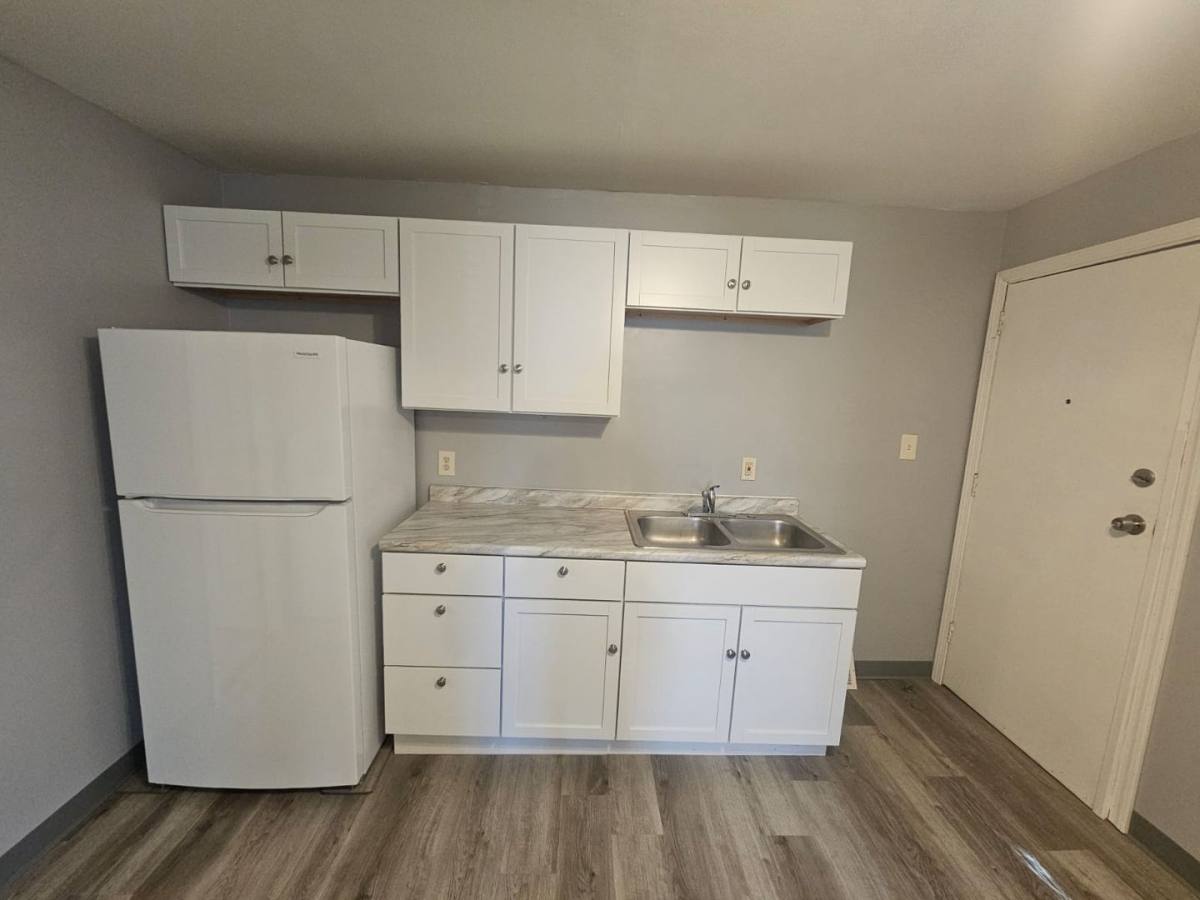 Apartment for rent at 3589 W 46th St, Cleveland, OH 44102