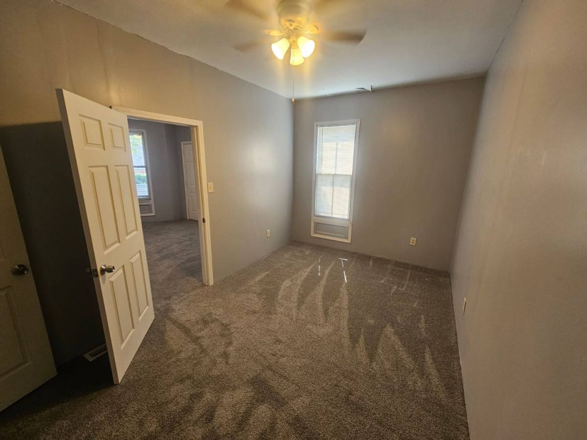 Apartment for rent at 3589 W 46th St, Cleveland, OH 44102