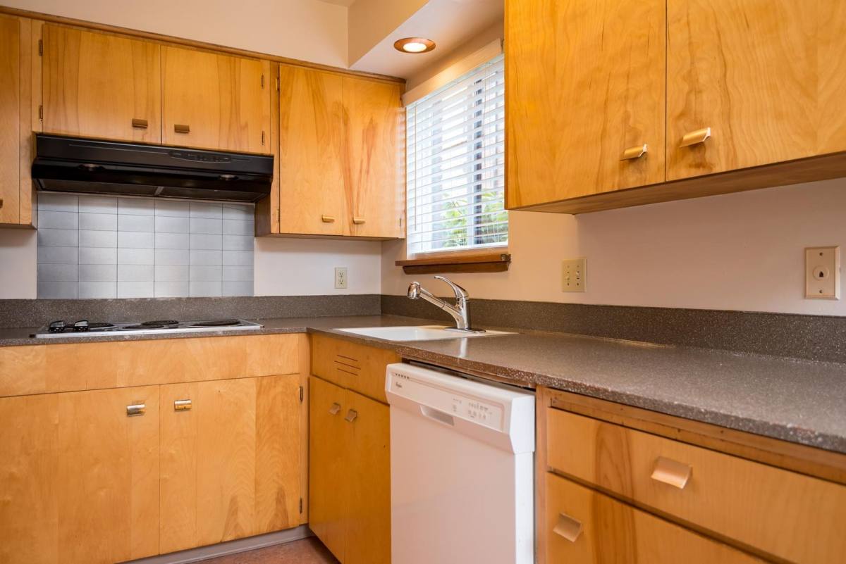 Apartment for rent at 2504 N Rosa Parks Way, Portland, OR 97217