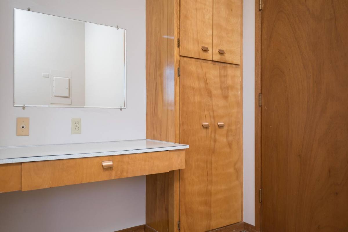 Apartment for rent at 2504 N Rosa Parks Way, Portland, OR 97217